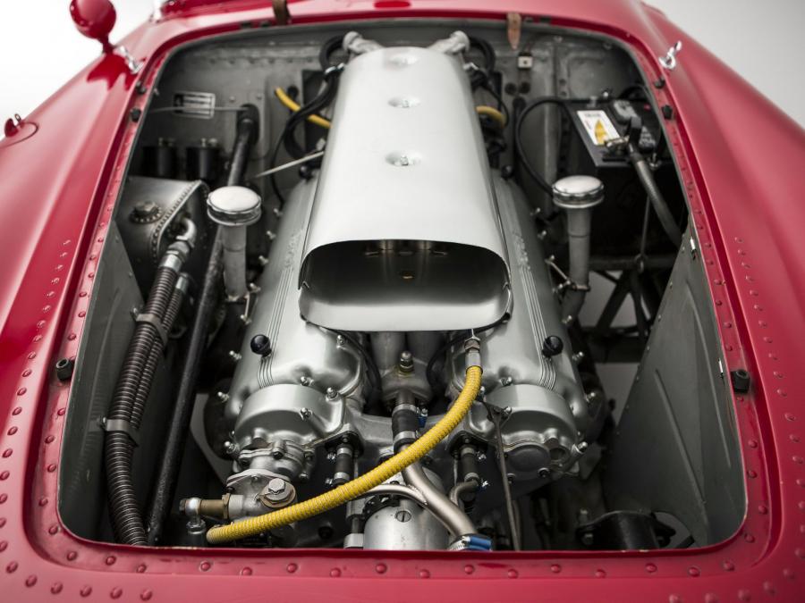  Ferrari 375 + 1954 года  (фото 7 из 21)